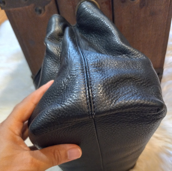 Kate Spade satchel - Picture 10 of 16